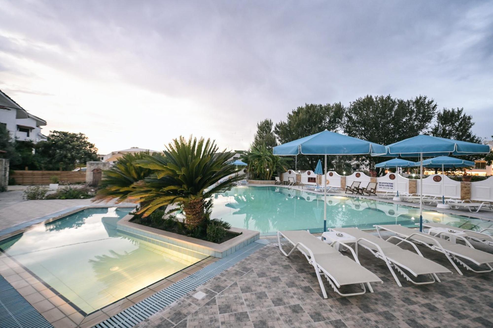 Estia Hotel Fúrka Kültér fotó